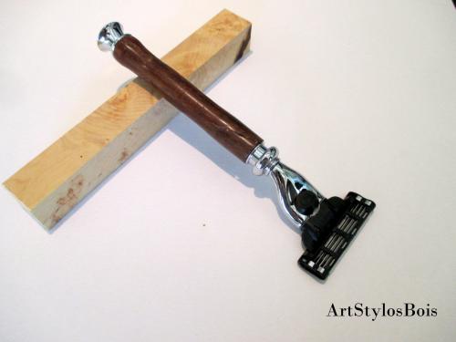 Rasoir Gilette Mach 3 en bois d'Angélique