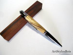 Stylo bille en bois d'Olivier